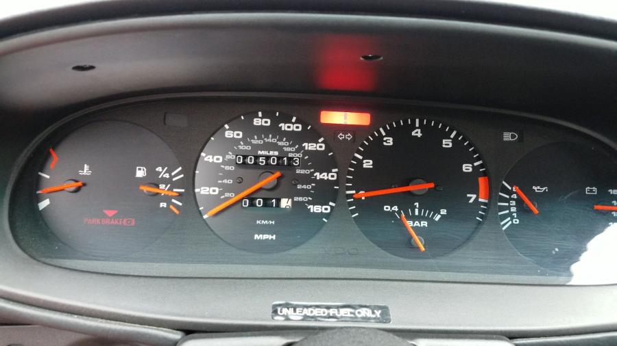 Панель приборов Porsche 944 Turbo 1986 года  (фото 99 из 149)